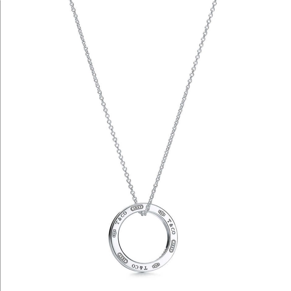 Tiffany circle pendant necklace